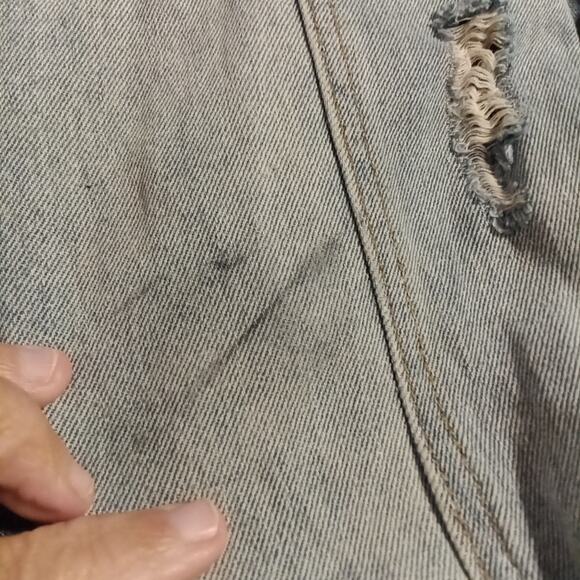 POL Women's Medium Studded Distressed Denim Jean Jacket Light Wash Trucker Coat - Picture 8 of 9